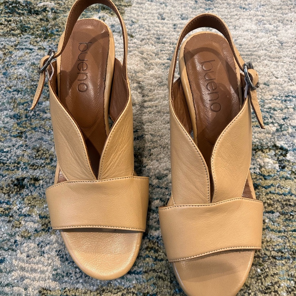 Bueno Tan Leather Sandals with Slingback